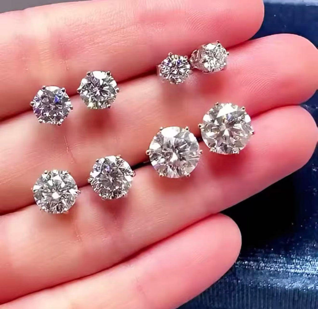 The Clara Round Cut Moissanite Stud Earrings